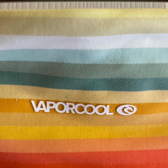 Rip Curl Trippin Run Swim Surf  Collection Tank and Legging Set /Size S /Maroon - Picture 15 of 16